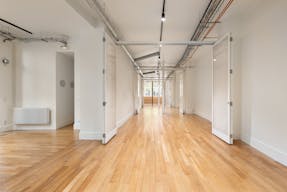 Galerie de 230 m2 dans le Marais - Image 1