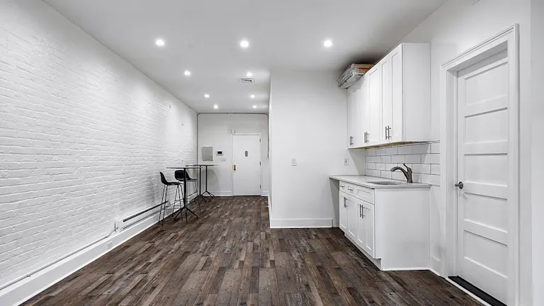 Luxurious spacious 5 bedroom house for Events - Image 3