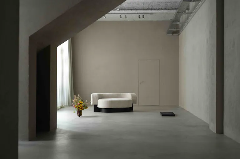ATYPICAL DESIGN GALLERY & SHOOTING SPACE IN THE MARAIS - Image 1