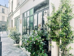 Passage dagorno Pop Up Boutique - Image 1