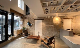 Beautiful Boutique for Rent - Paris Haut-Marais - Image 2
