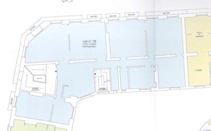 Parisian Showroom in the 7th Arr. - Image 10