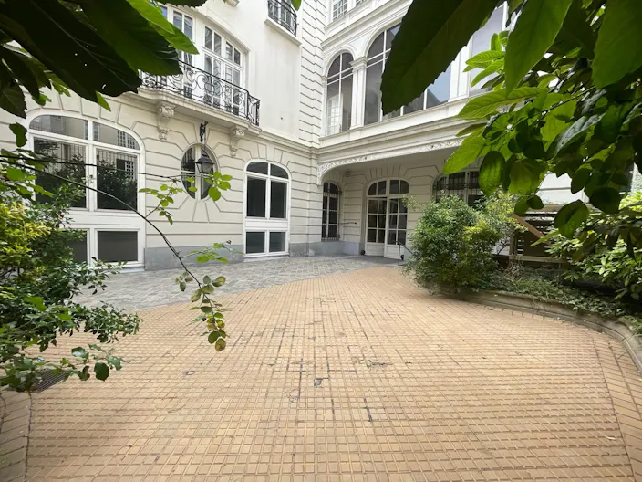 Mansion - Paris 16th - Ideal Offices / Showroom / Filming - Image 2