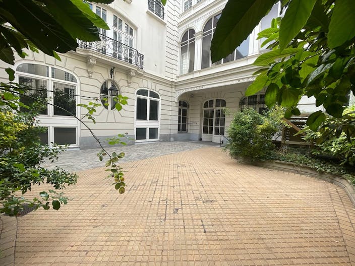 Mansion - Paris 16th - Ideal Offices / Showroom / Filming - Image 2