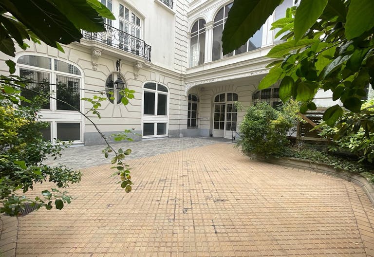Mansion - Paris 16th - Ideal Offices / Showroom / Filming - Image 2