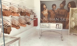 Prime Melrose Pop-Up Boutique - Image 15