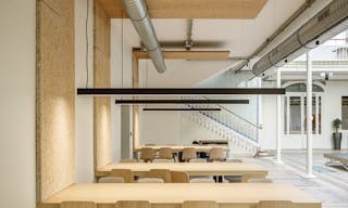 Un lieu hors norme qui fait le pont entre histoire et modernit� - Image 2