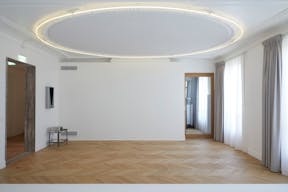 HANABI - Hausmannian photo studio and showroom in the heart of Paris - Image 2