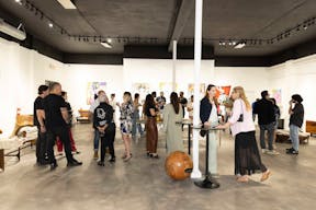 Stylish Art Gallery in Miami - Perfect for Events & Exhibits Near Design District - Image 25