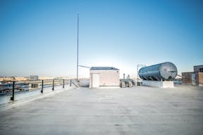 DTLA 12,000sf Rooftop with Gorgeous Skyline Views - Image 9