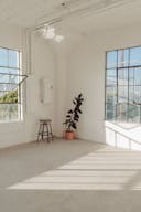 DTLA Studio with Abundant Light and Amazing View - Image 3