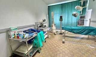 D�cor/Lieu de tournage: Bloc Op�ratoire - Image 1