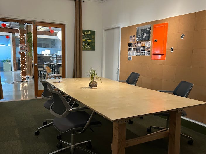 Conference Room for 6-8! - Image 1