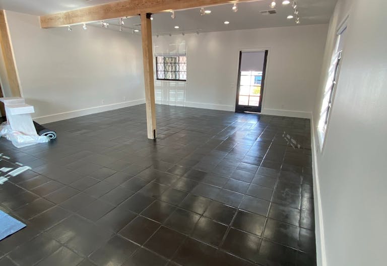 Gallery space for rent in Historic San Juan Capistrano - Image 2