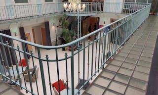 Atypical Space in the heart of Sentier - Image 14