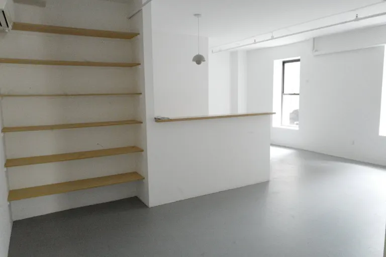 Downtown Private Audio Room - Image 3