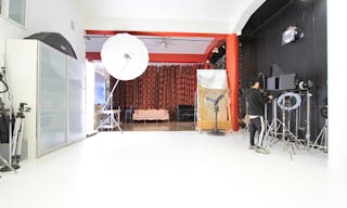 Photo Rental Studio in DTLA - Image 40