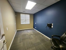 Office space - Image 1