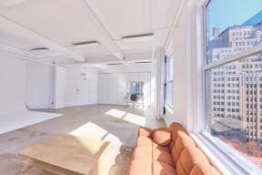 16B Manhattan Showroom & Meeting rental space  - Image 6