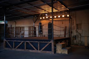 Metal Hanger and Boxing Ring - Image 7
