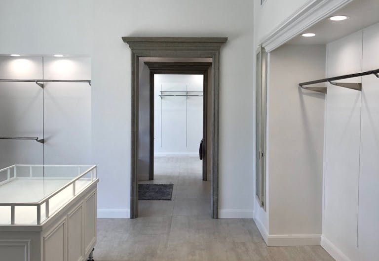 Beverly Hills Luxury Fashion Retail Showroom & Creative Space (North & West Showrooms) - Image 2