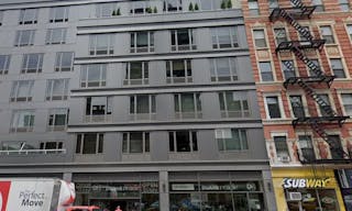 Large Retail Store in The Heart of Chelsea - Image 0