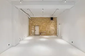 Iconic Rue Charlot Pop-up Boutique - Image 10