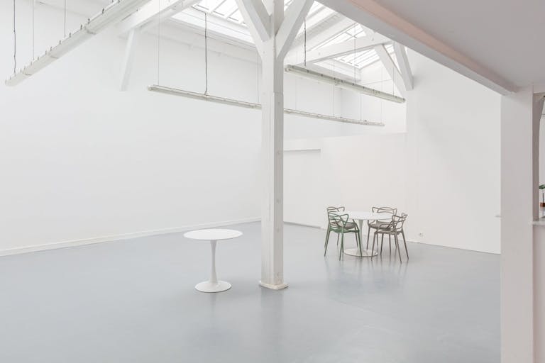 Galerie d'art au coeur du 15eme arrondissement - Image 4