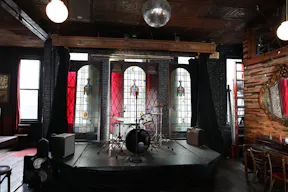 Vintage Restaurant Space - Image 1