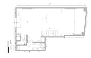 Showroom on Rue des Filles Du Calvaire - Image 7