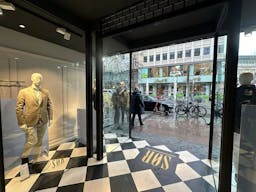 Pop up space in Frankfurt - Image 10