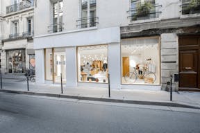 Boutique - Showroom Le Marais Rue du Temple - Image 1