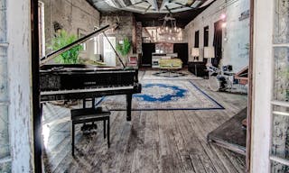 Unique Loft for Intimate Events & Photo / Video Shoots - Image 1