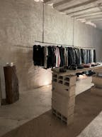 Prestigious Boutique in Le Marais - Image 11