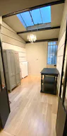 Parisian boutique éphémère - Image 5