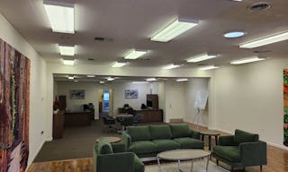 Excellent Show Room Space Near Downtown Mountain View - Image 2