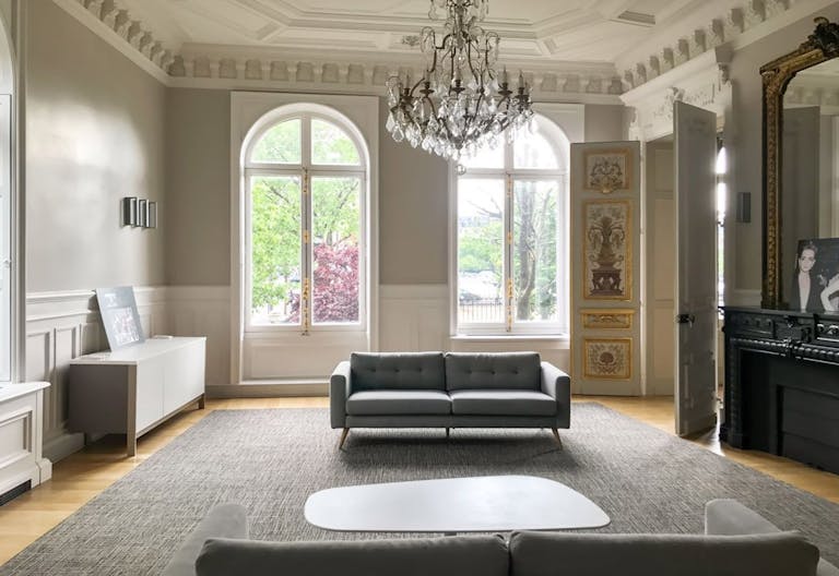 Unique Space near Arc de Triomphe - Image 3