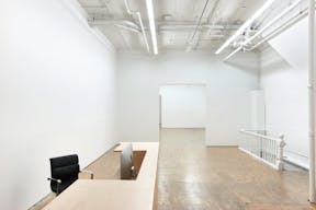 Trendy Walker Street Art Gallery White Box space in Tribeca - Image 5