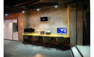 Elevate Your Event Experience in Istanbul's Chic Studio - Image 6