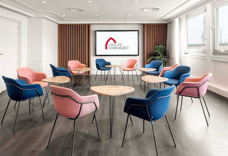 Salle de r�union dans le 9�me - Image 2