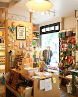 Pop-Up Perfect Space in Williamsburg – Shared with Trendy Bonsai Shop - Image 2