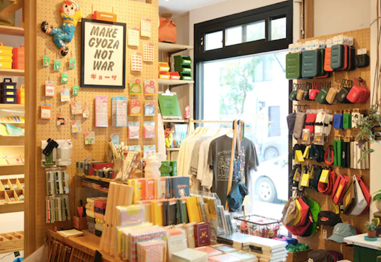 Pop-Up Perfect Space in Williamsburg – Shared with Trendy Bonsai Shop - Image 2