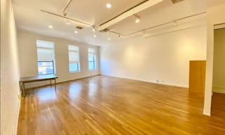 ** SPACIOUS SOHO OFFICE / EVENT SPACE, Move-In Ready ** 4th Floor. - Image 1