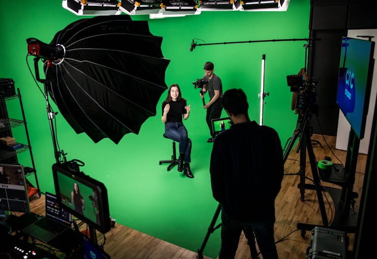 Midtown NYC Green Screen Studio with Full Production Services ? Including Filming Crew, Livestream, & Filming Equipment - Image 4