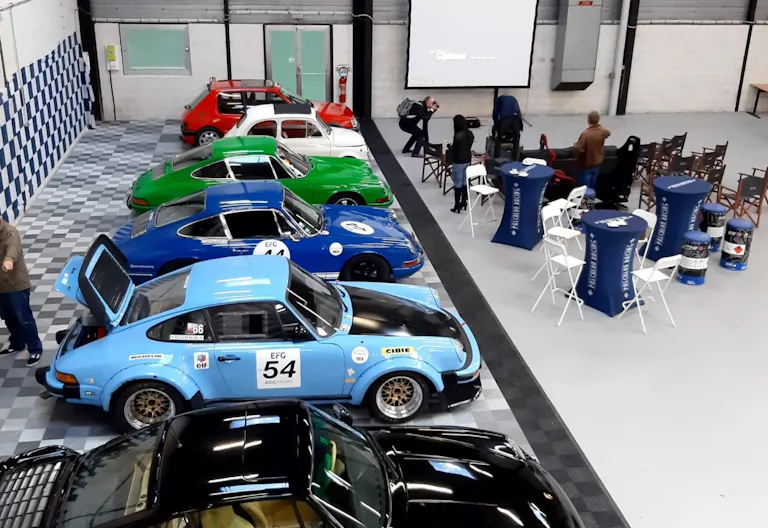 Atelier Racing près de Chantilly - Image 1