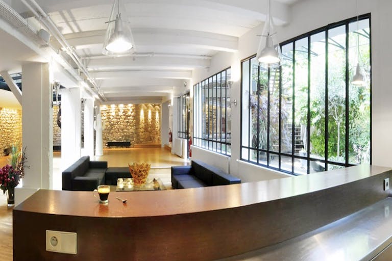 Sublime Space near Place d'Italie - Image 2