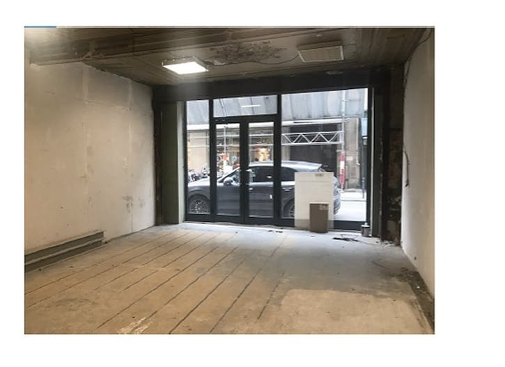 Boutique Shop Palais Royal Rue de Richelieu - Image 2