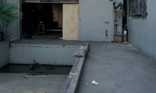 Large Industrial Warehouse Space Multiuse - Image 6