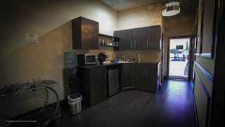 Private and versatile studio space in Whittier, CA - Image 26