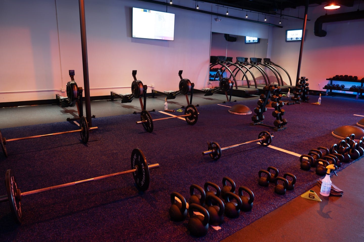 Private Gym in Woodland Hills for Filming and Photoshoots